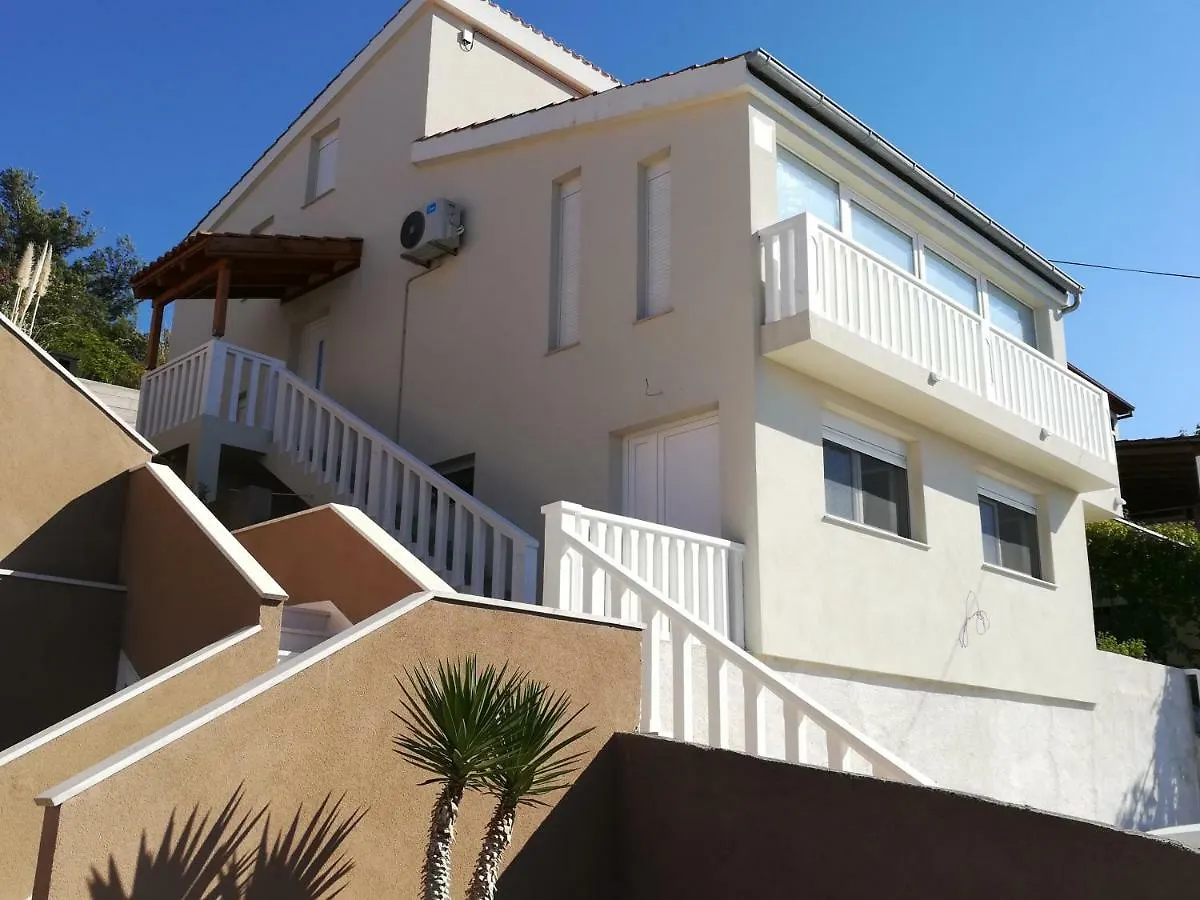 Apartment Ana Marija Savar
